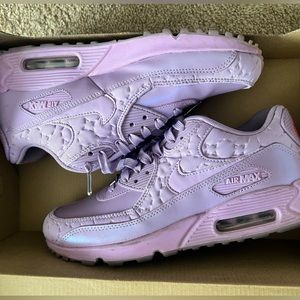 Women’s Nike Air Max 90 QS Paris Macaroon